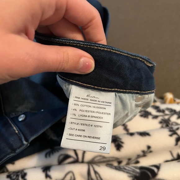 SOLD - Picture 4 of 4